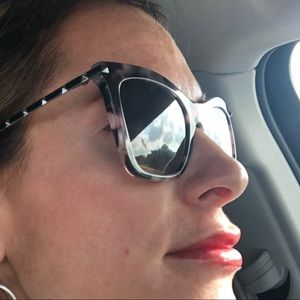 Meet your Posher, Denim